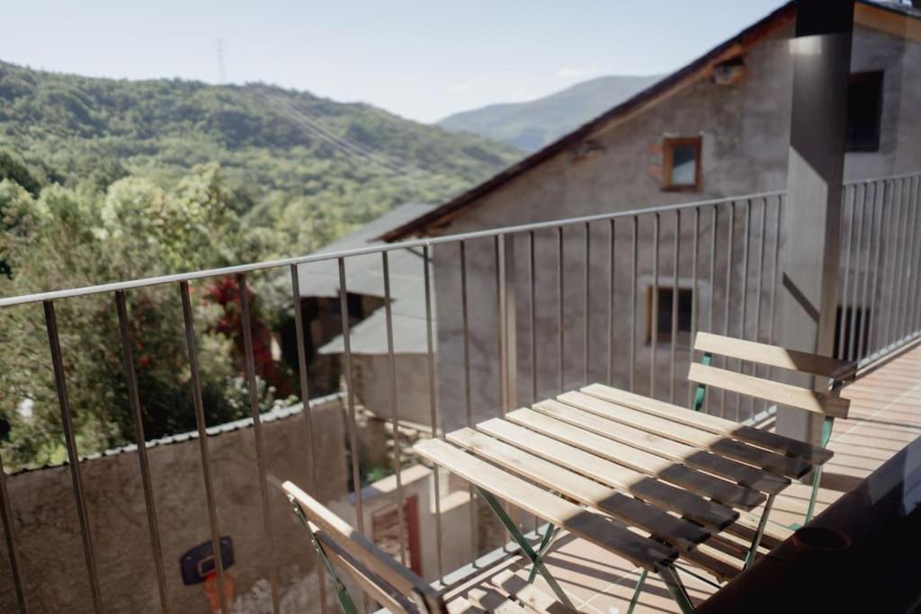 Pauls de Flamisells Casa Llop A Pauels, Vall Fosca מראה חיצוני תמונה